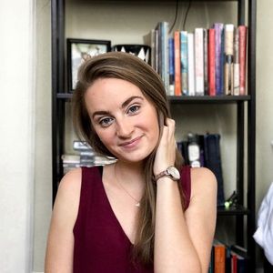 Meet your Posher, Laura